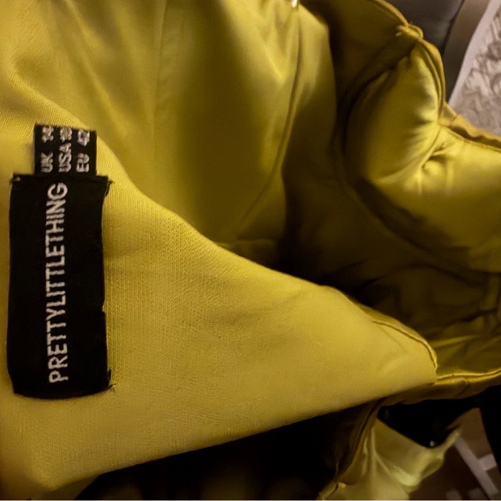 PrettyLittleThing Mustard Outerwear